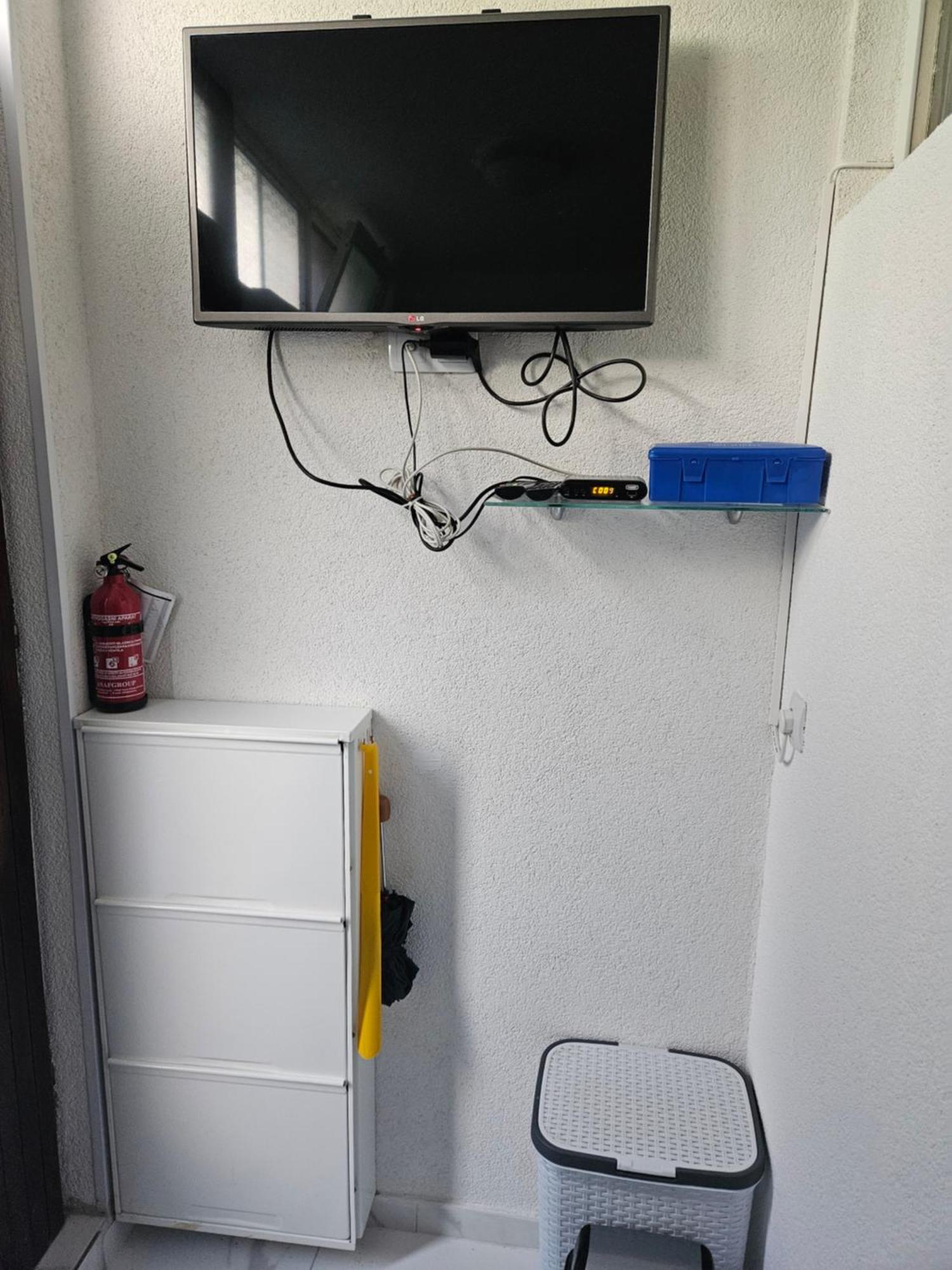 Appartement Morska Postelja - Sea Bed à Omiš Extérieur photo